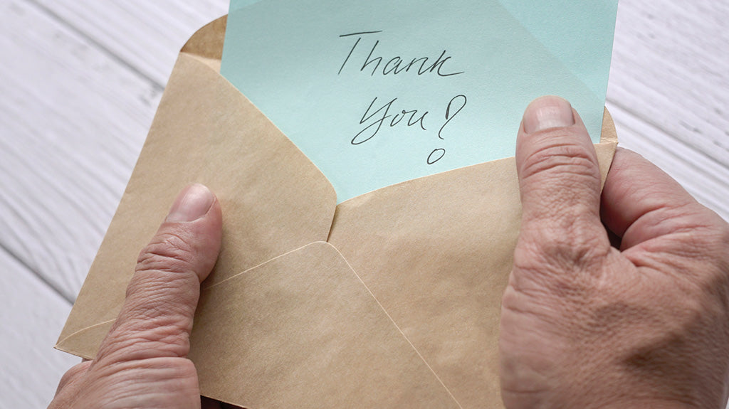 8 Useful Tips for Writing the Perfect Thank You Card: Make Your Granny Proud!