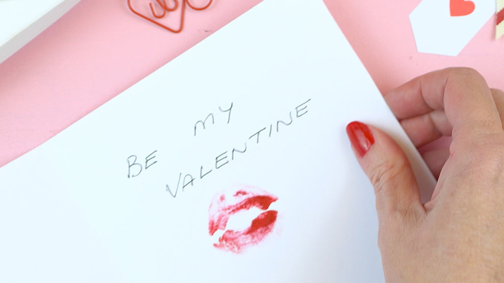 Tips for Writing the Perfect Romantic Valentine's Day Card: Heartfelt Messages, Personal Touches & Future Plans